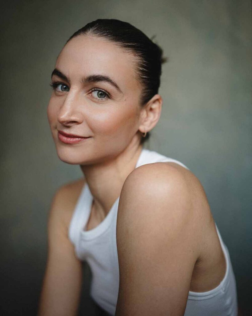 Lizzie Moore